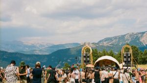 Paral·lel Festival, el festival boutique en las montañas, cuelga el cartel de sold out en 10 horas